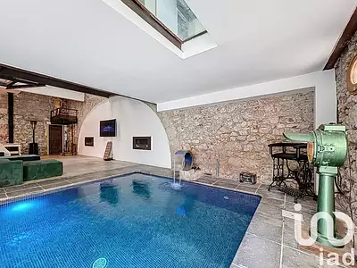 Appartement, 255 m²