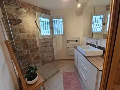 Maison, 165 m²