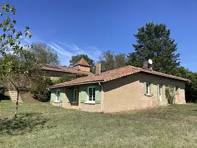 Maison, 240 m²