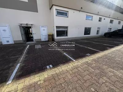Parking, 13 m²