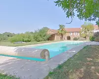 Maison, 248 m²