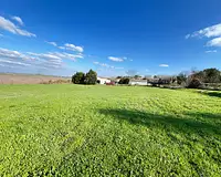 Terrain, 1 800 m²