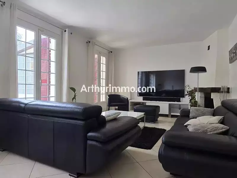 Maison, 102 m²