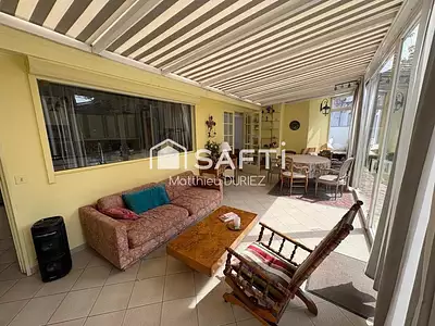 Maison, 180 m²