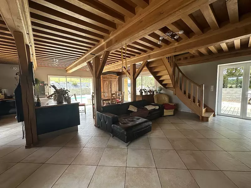 Maison, 230 m²