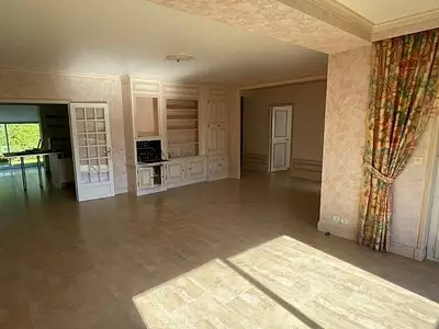 Maison, 170 m²