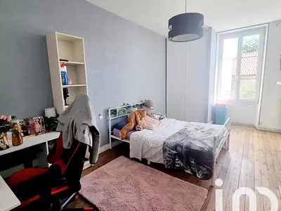 Maison, 235 m²