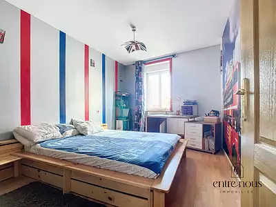Maison, 270 m²