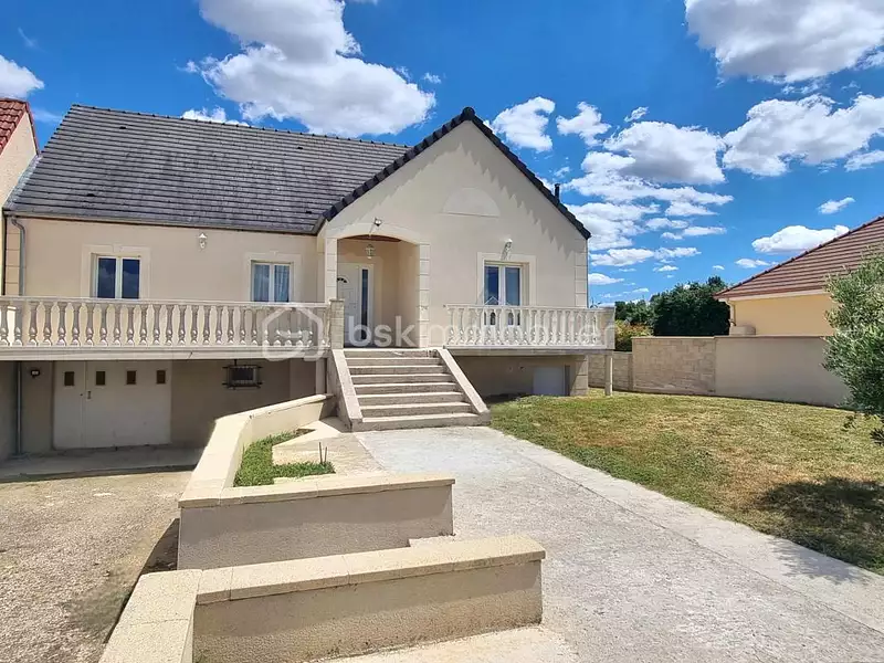 Maison, 153 m²