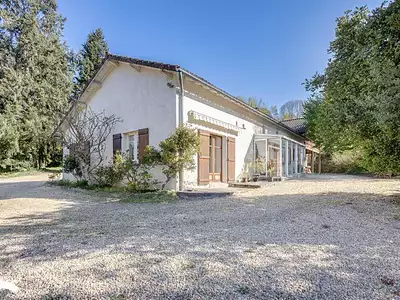 Maison, 236 m²