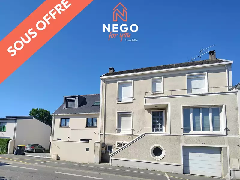 Immeuble, 179,65 m²