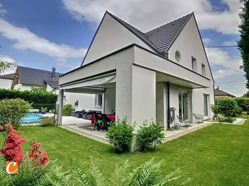 Maison, 194 m²