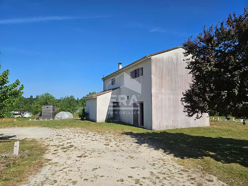 Maison, 143 m²