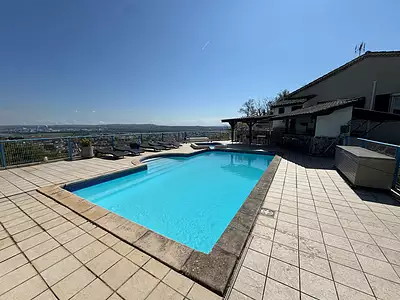 Maison, 218 m²