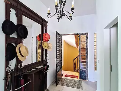 Maison, 280 m²