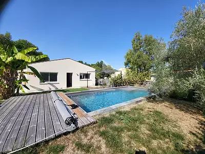 Maison, 99 m²