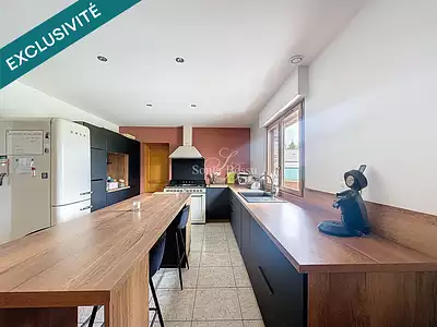 Maison, 180 m²