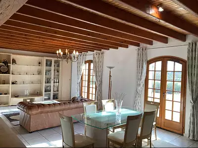 Maison, 200 m²