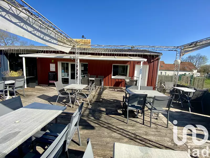Immeuble, 667 m²