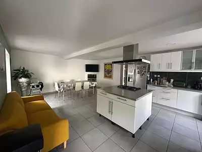 Maison, 167 m²