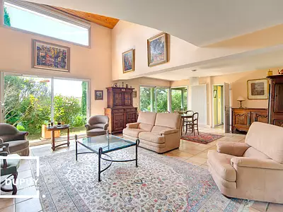 Maison, 220 m²