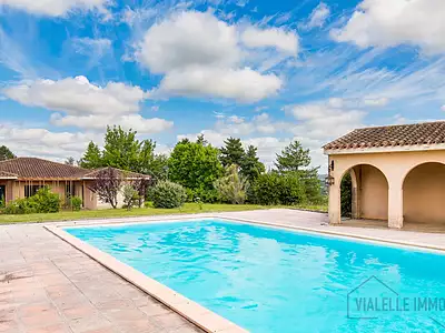 Maison, 198 m²