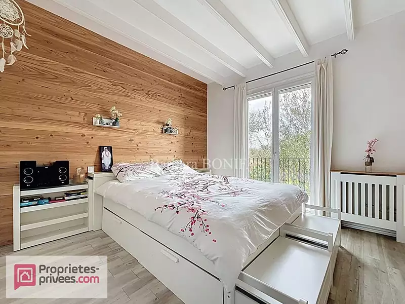 Maison, 384 m²