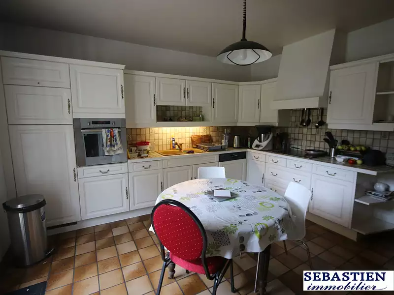 Maison, 238,8 m²