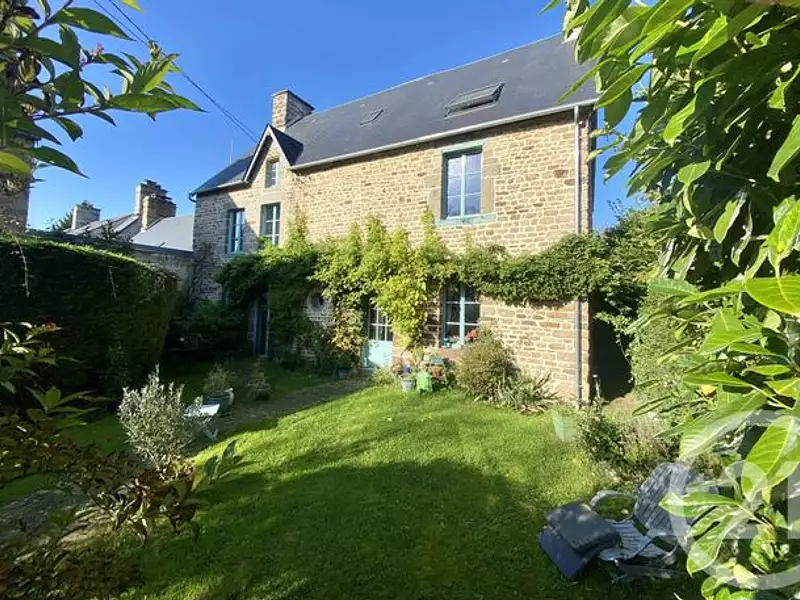 Maison, 210 m²