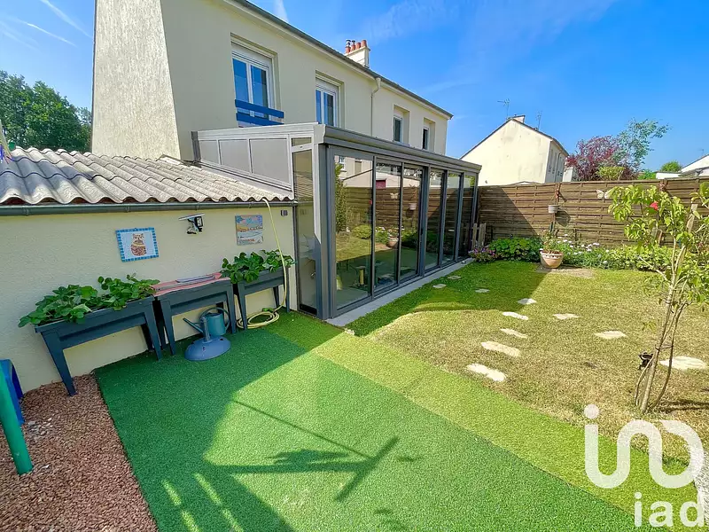 Maison, 99 m²