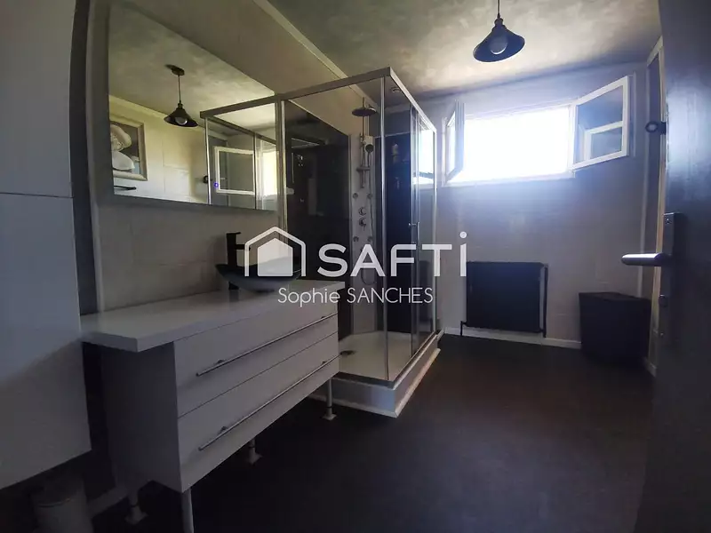 Maison, 131 m²