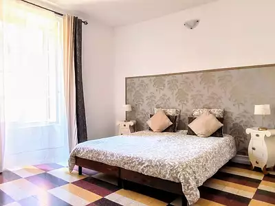 Maison, 904 m²
