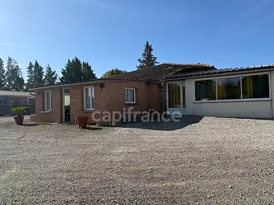 Maison, 240 m²