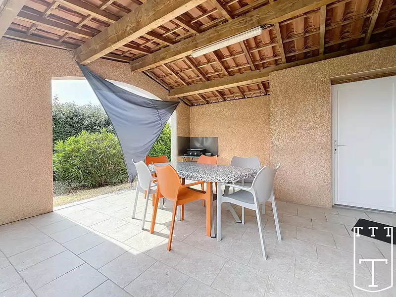 Maison, 240 m²