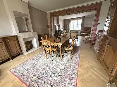 Maison, 185 m²