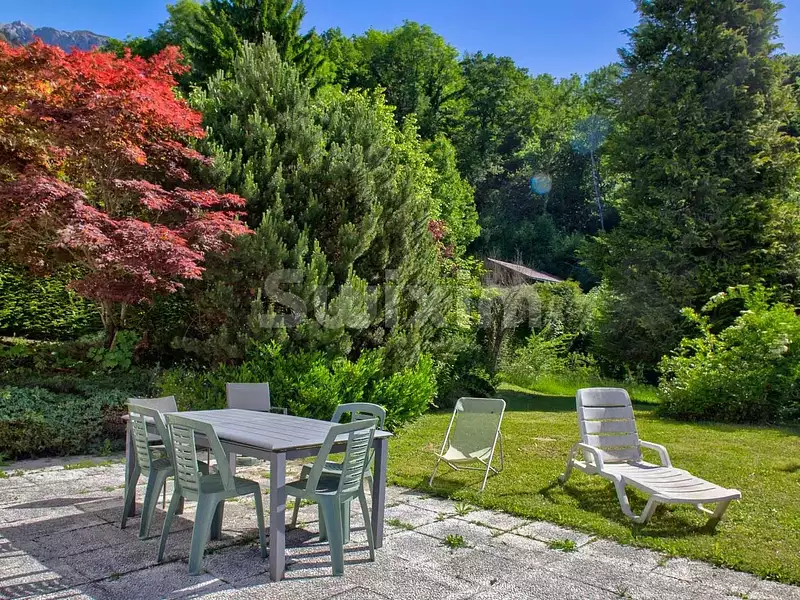 Maison, 278 m²