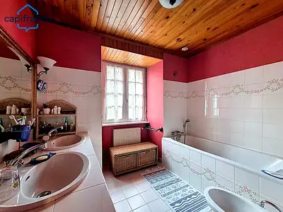 Maison, 163 m²