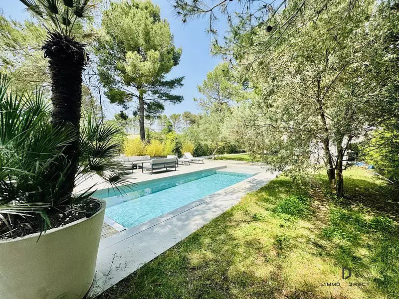 Maison, 175 m²