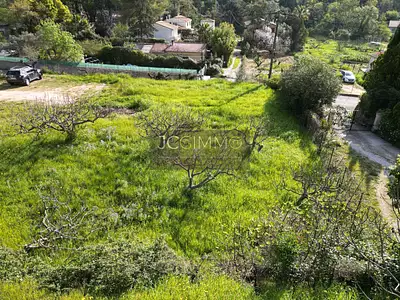 Terrain, 541 m²