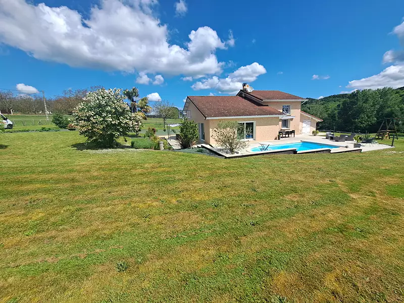 Maison, 170 m²