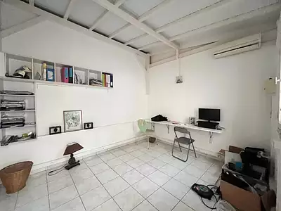 Immeuble, 119 m²
