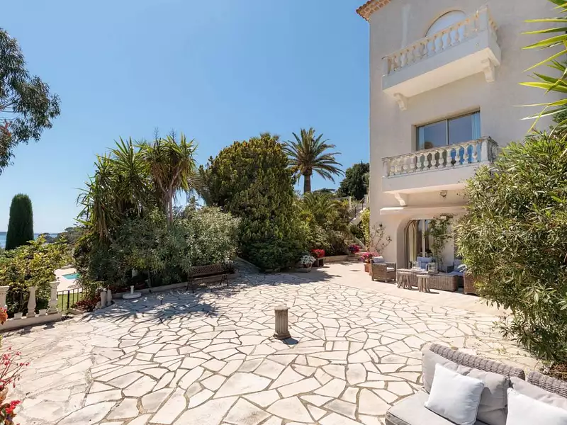 Appartement, 400 m²