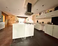 Maison, 270 m²
