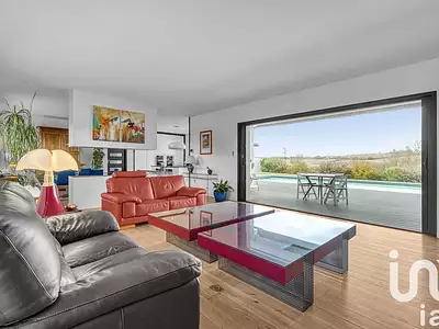 Maison, 265 m²