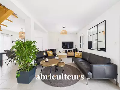Maison, 156,93 m²