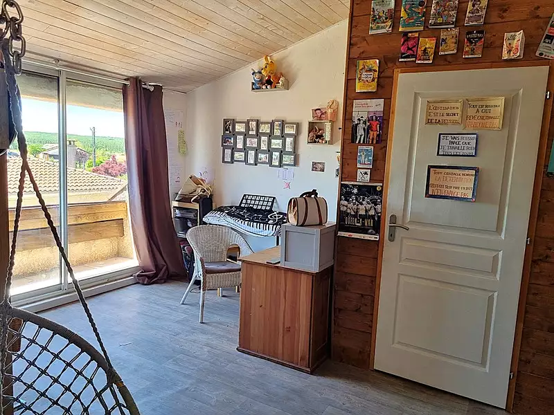 Maison, 260 m²