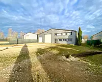 Maison, 681,61 m²