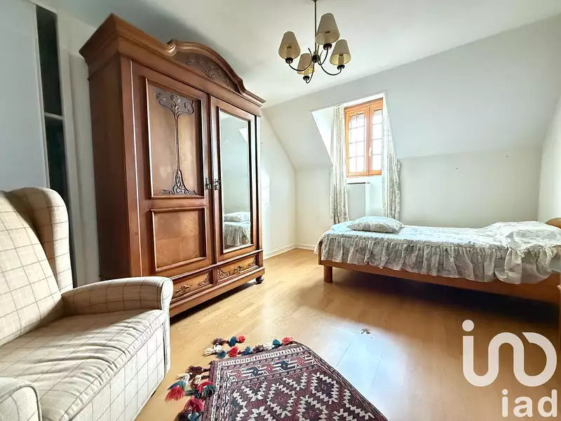Maison, 215 m²