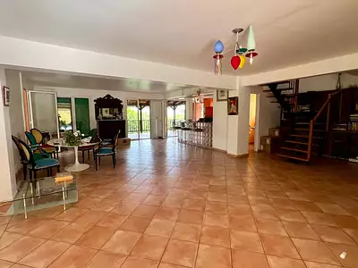 Maison, 181,36 m²