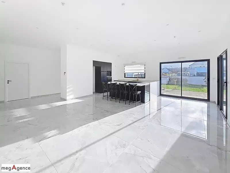 Maison, 125 m²